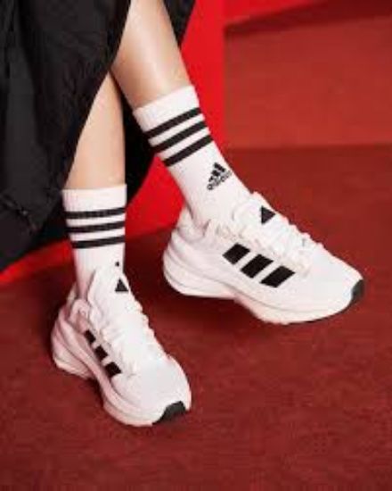 Picture of Adidas Store